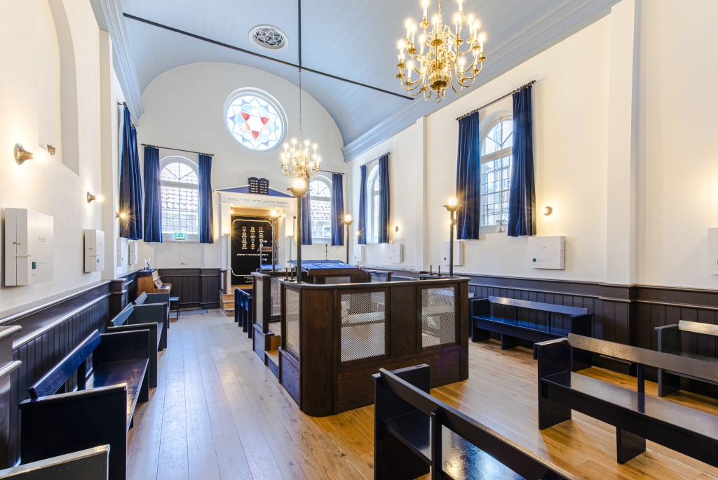 Synagoe Alkmaar voor de restauratie 6