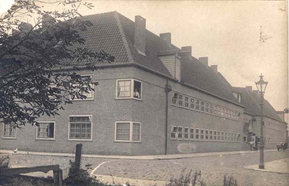 Het Karenhuis voor 1928